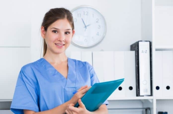 The Benefits of a Career as a Physician Assistant