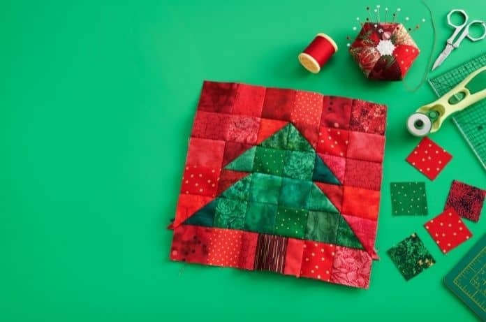 The Best Patterns for Holiday Quilt Designs