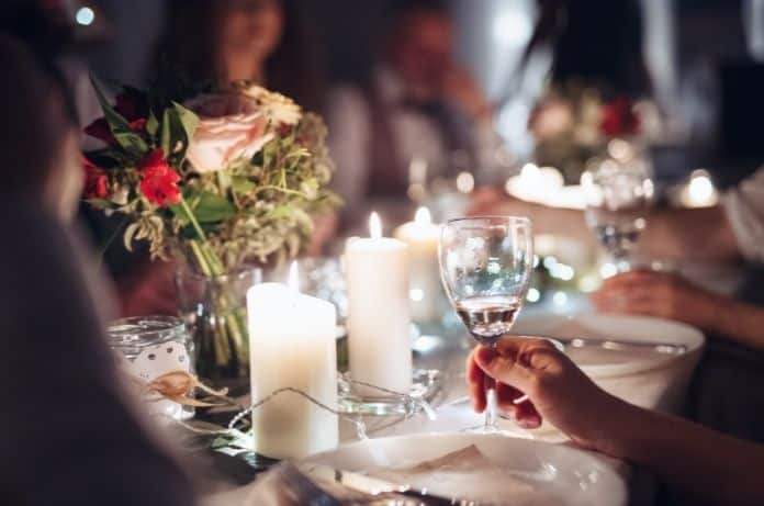 Top Tips for Hosting an Extravagant Dinner Party