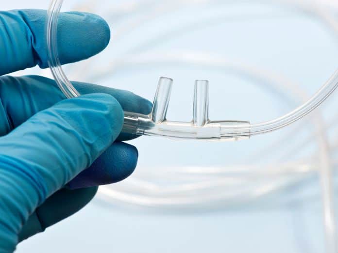 How To Clean and Maintain a Nasal Cannula
