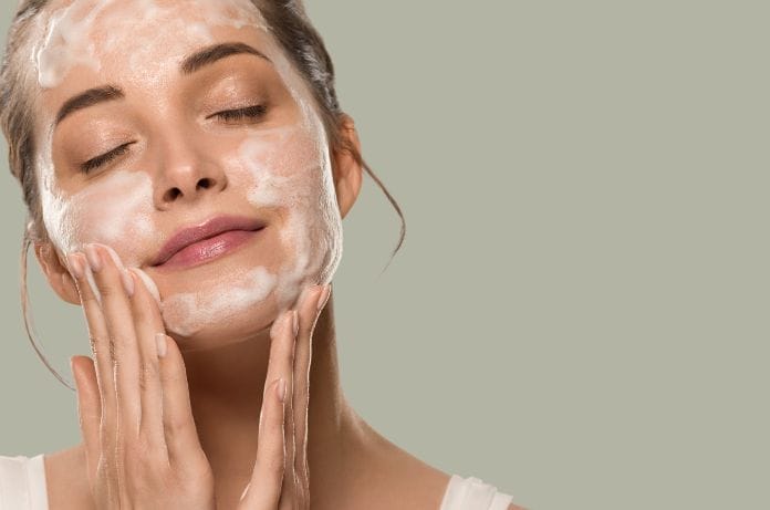 The Most Common Ingredients in Skin Cleansers